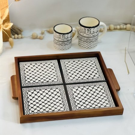 صينية خشب ( 4 بلاطات خزف خليلي)