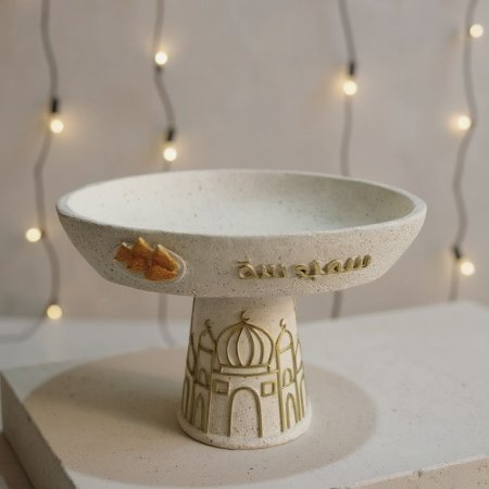 صحن تقديم رمضاني مخصص لتقديم السمبوسة