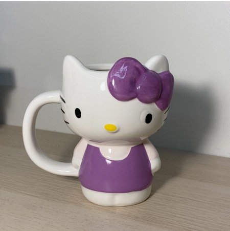 مج hellokitty لون نهدي 