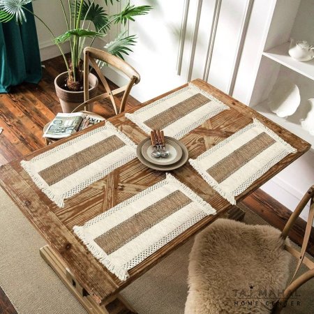 رنر مفرش طاولة بتصميم بوهو ريفي بنقوش منسوجة وأطراف شراشيب