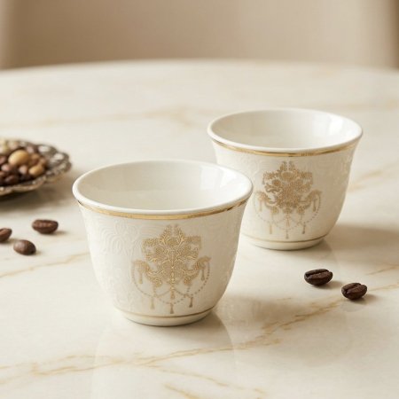 طقم فناجين قهوة بورسلان بلون أبيض عاجي ملكي وزخارف ذهبية