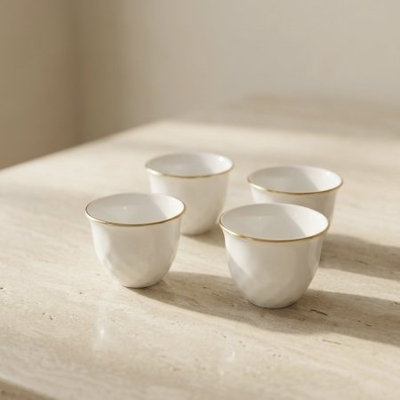 طقم فناجين قهوة سادة بورسلان ابيض وحافة ذهبية