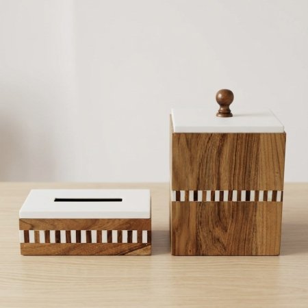 طقم سلة مهملات وعلبة محارم خشب هندي مع غطاء معدني ابيض