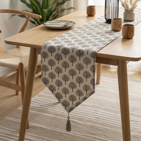 رنر مفرش طاولة بنقش أشجار متكررة 