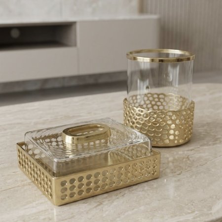 طقم سلة مهملات وعلبة محارم زجاج مع قاعدة نحاسية مفرغة