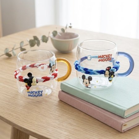 مج زجاجي شفاف بتصميم شخصيات ميكي وميني ماوس من ديزني