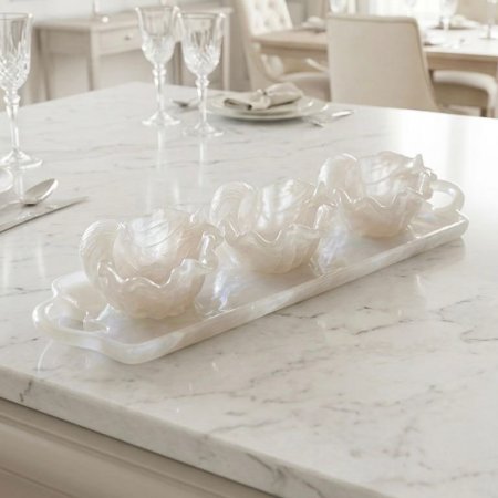 صينية وثلاث صحون اكريليك بشكل صدف متموج بلون أبيض لؤلؤي