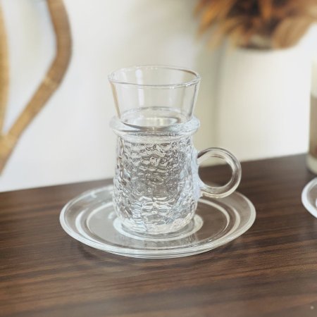 طقم 6 كاسات شاي +6 متكات شفاف