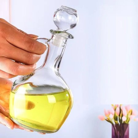 مزيتة مع غطاء زجاج 
