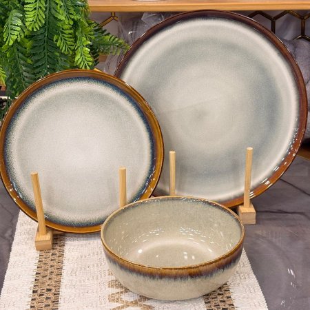 طقم صحون 18 قطعه  احجام كبيرة