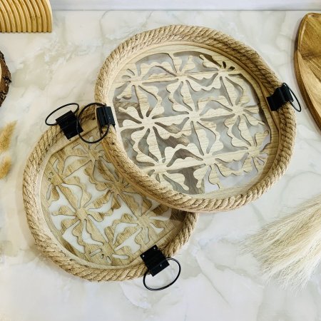 طقم صينية تقديم خشبية دائرية بمقابض سوداء