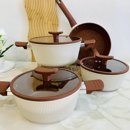 طقم أواني طبخ من الجرانيت