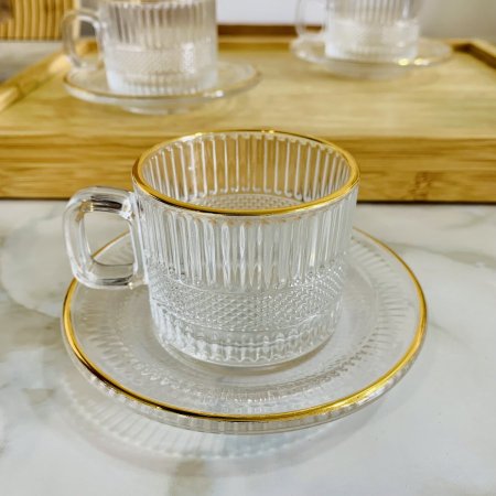 طقم ٦ فناجين قهوة مع ٦ صحون محزز ذهبي