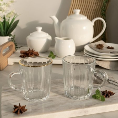 طقم 12 كاسة شاي زجاجية بتصميم مضلع عمودي