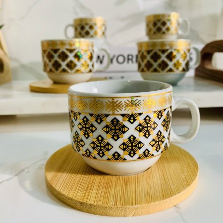طقم 6 فناجين قهوة بورسلان مع قاعدة خشبية ذهبي وأسود
